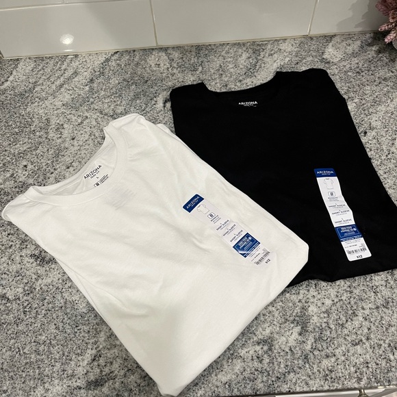 NWT! 2 Men’s Arizona T-shirts - Picture 1 of 5